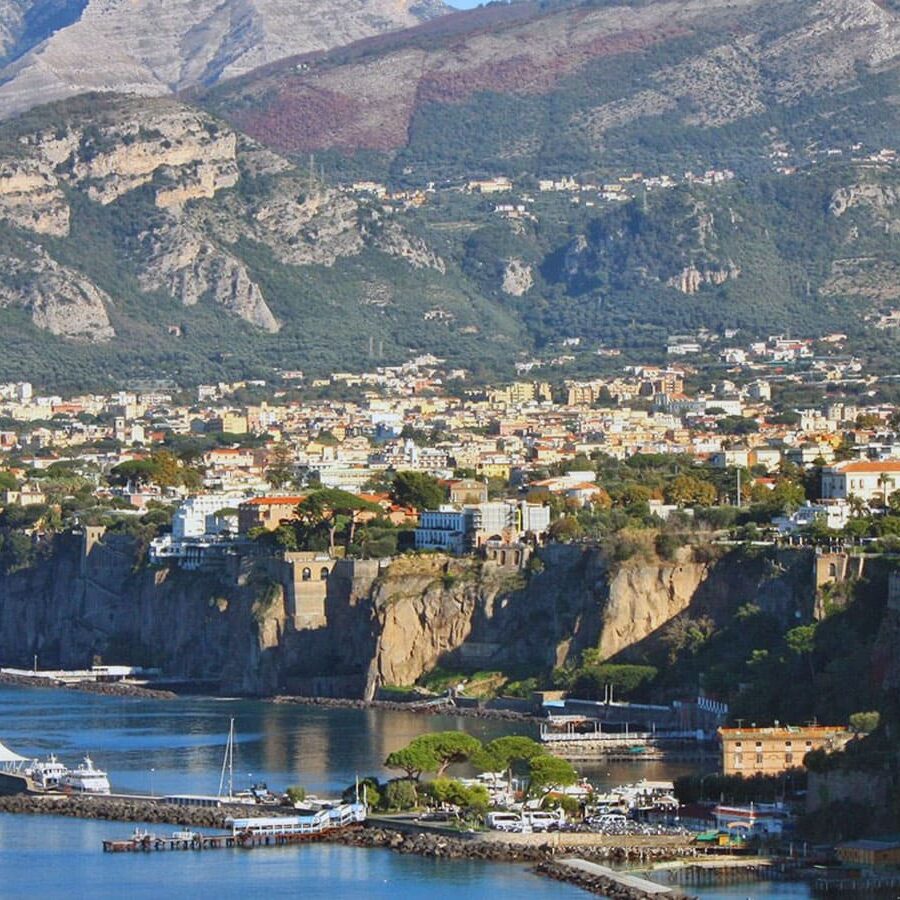 Local Tour Sorrento -Pompeii and Positano