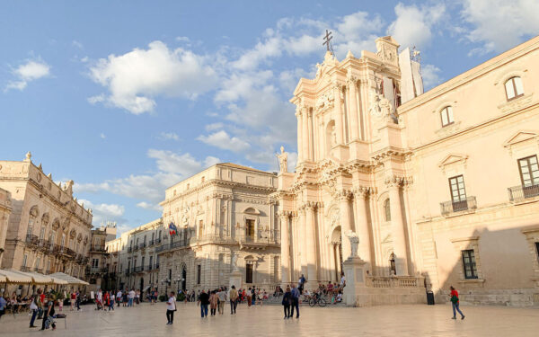 Cyclops Bay: Catania & Aci Trezza