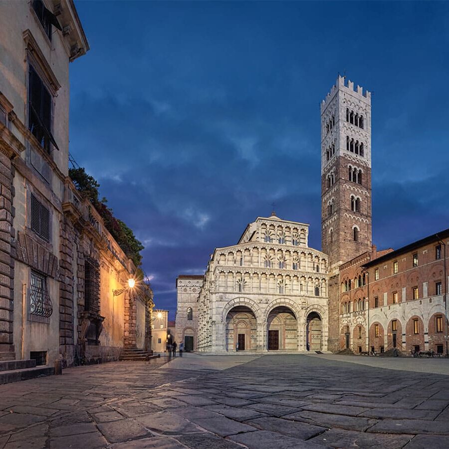 Lucca and Pisa Tour