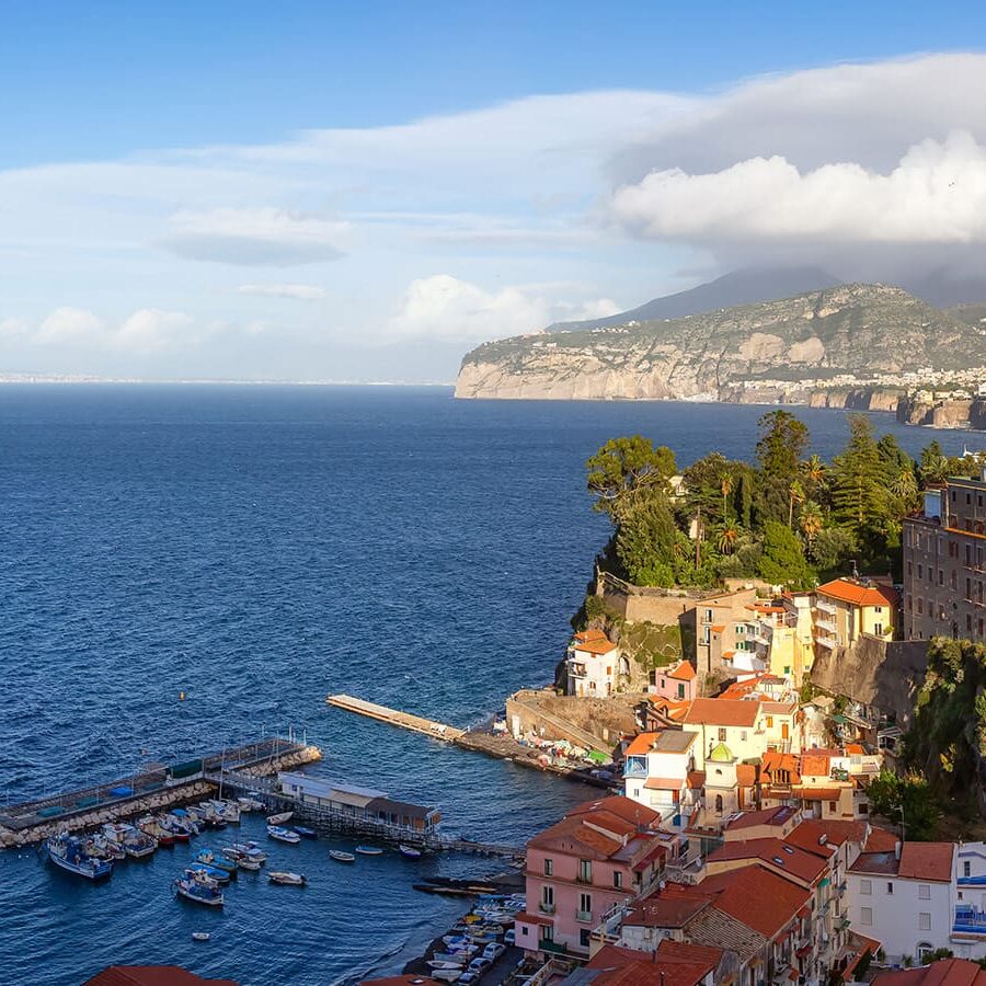 Naples to Sorrento transfer with Guided Pompeii Tour